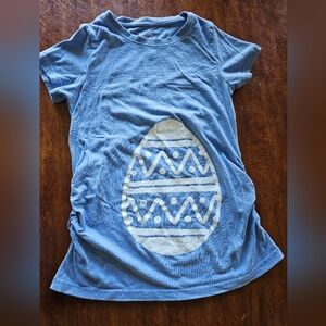 Maternity tee shirt with Easter Egg